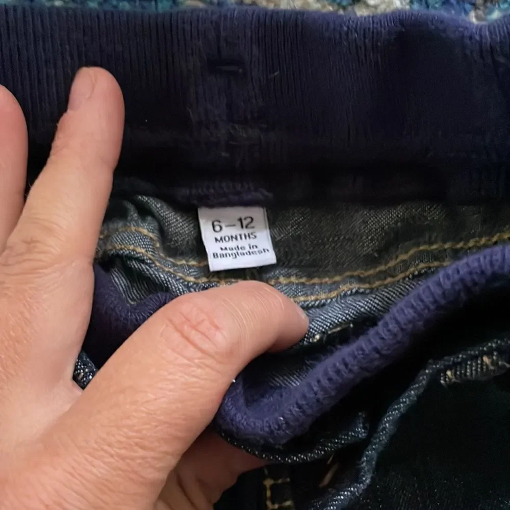 3 for $20 - babygap dark rinse jeans